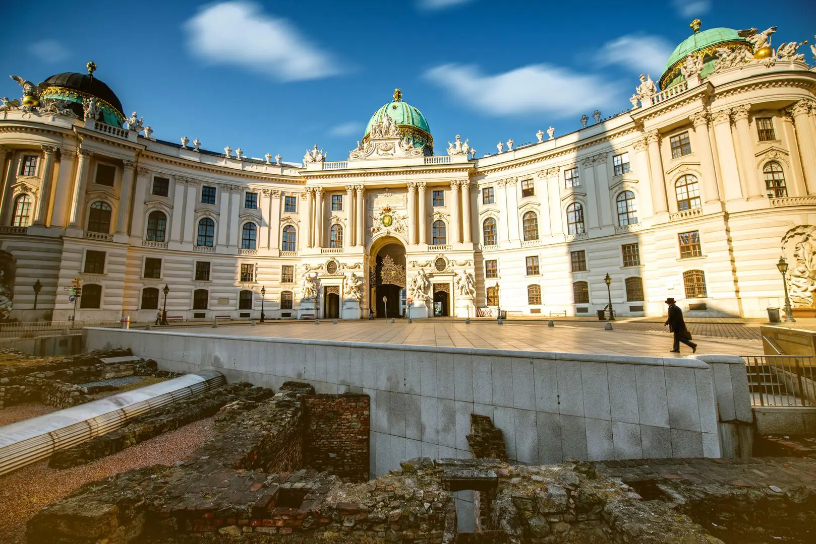 Roman ruins in front of Hofburg